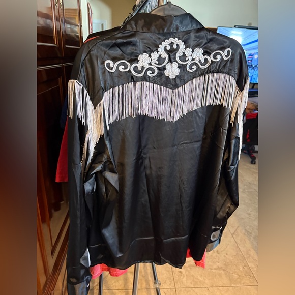 Black Western Fringe Shirt - Picture 2 of 4